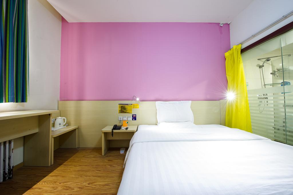 7Days Inn Luoyang Longmen Avenue Normal College Exterior photo